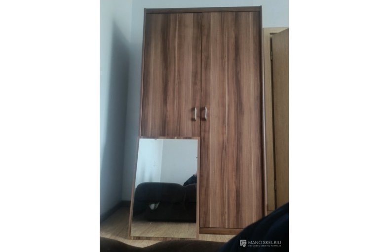 2 duru spynta + pakabinamas veidrodis