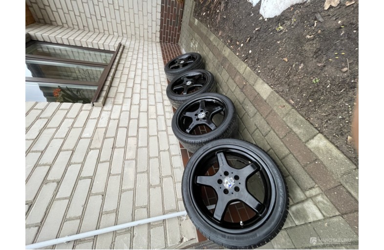 AMG ratai r18