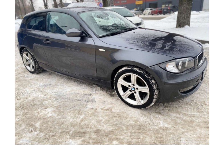 BMW 1-Series 118d E81