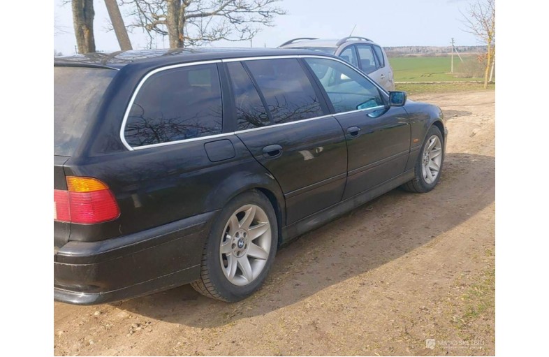 Bmw 525d.