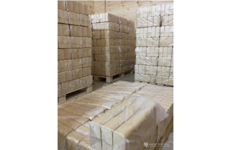 Briketai iš beržo/uosio – 960 kg padėklas