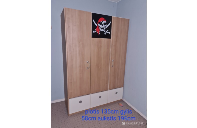 Spinta vaikiška piratas