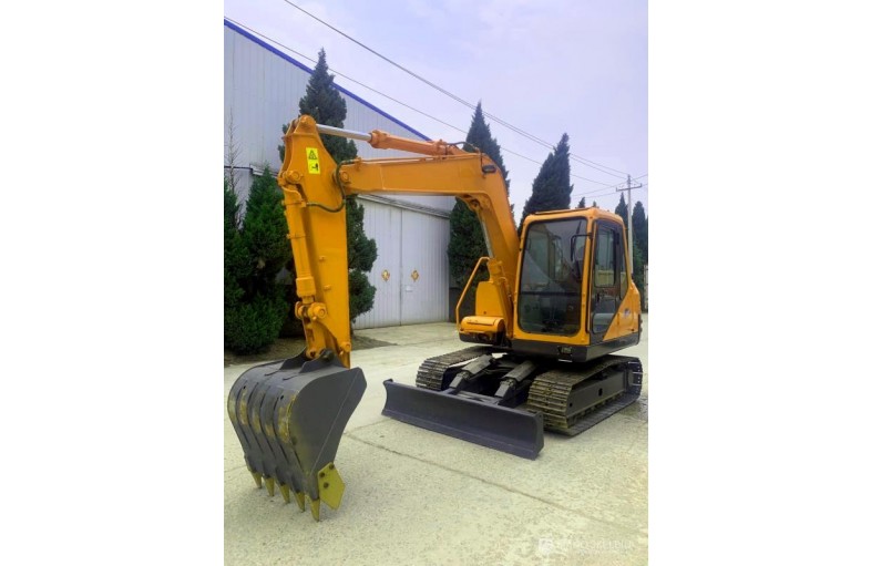 Gunter Grossmann GG8000 ekskavatorius
