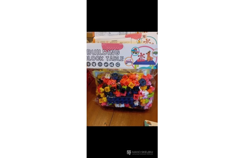 Lego kaladeles