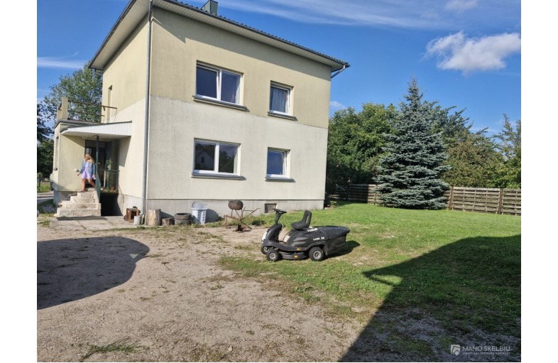 Pardųodu nama Kretingoje.