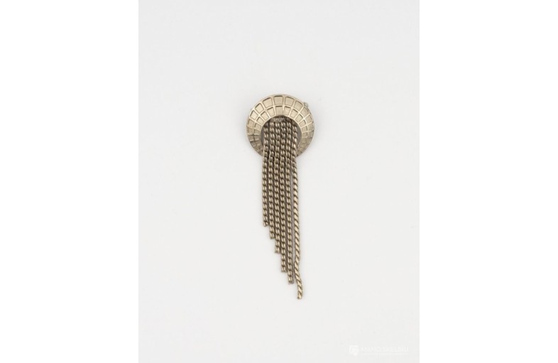Sagė. Ilgis: 7 cm. Skersmuo: 2,5 cm.