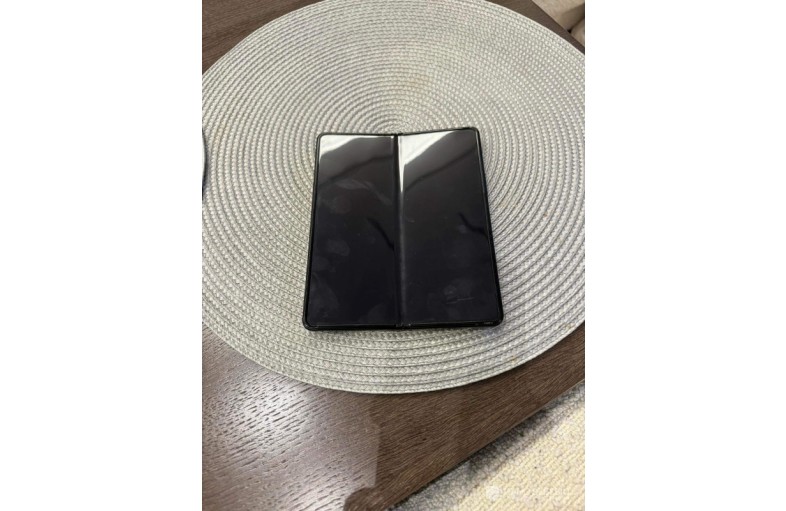 Samsung Galaxy Z Fold3