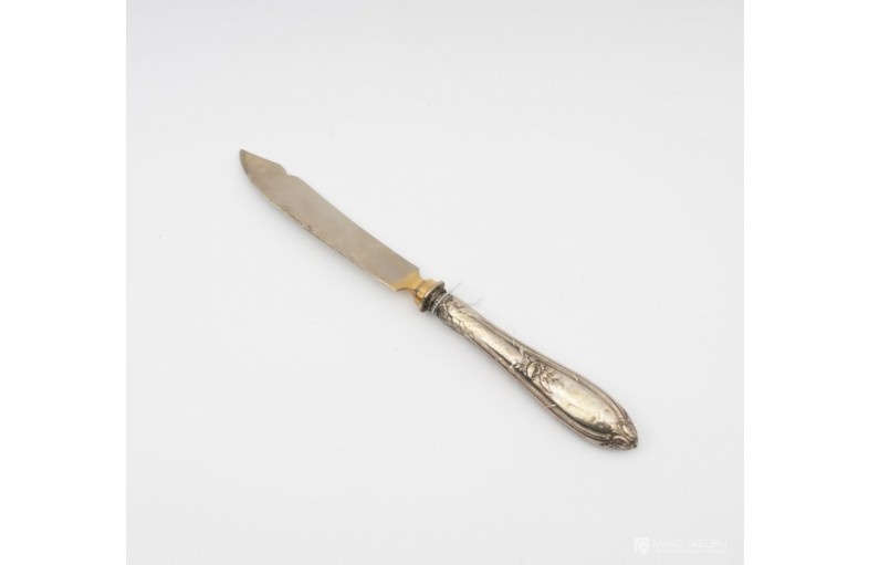 Sidabrinis peiliukas 800° Svoris: 29,14 gr.