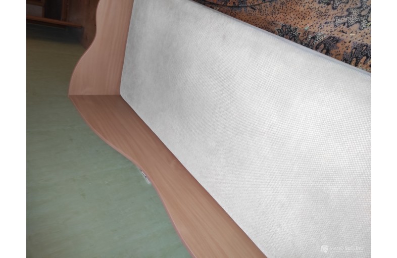 Sofa lova su patalynės dėže