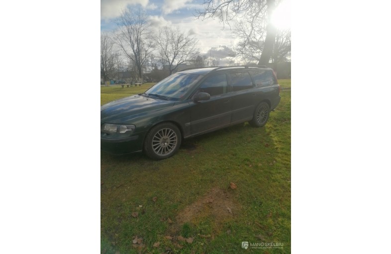 Volvo v70