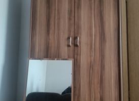 2 duru spynta + pakabinamas veidrodis