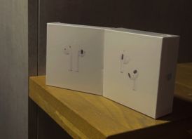 Apple airpods