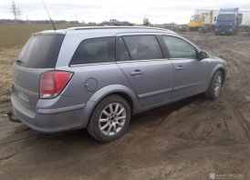 Automobilis opel astra