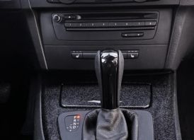 Automobilių klijavimas plėvele