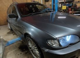 BMW 330d.