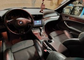 BMW 330d.