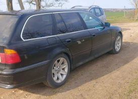 Bmw 525d.