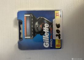 Gillette skutimosi peiliukai iš Anglijos.