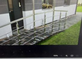 Laiptų,Balkonų Turėklai, Stikliniai Stogeliai