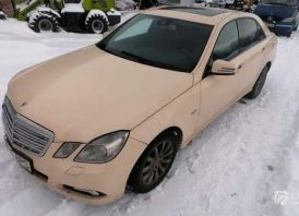 Mersedes-benz  E220  W212