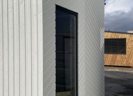Modulinis medinis namelis su antresole