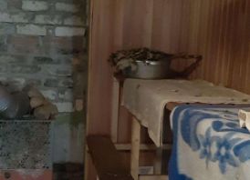Namas su sandėlis 