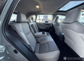 Neatly 2023 Toyota RAV4 XLE Premium
