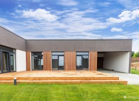 NT brokerė Viktorija Žvironienė