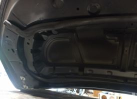 Opel mokka X originalus baltas kapotas 