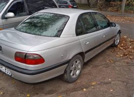 Opel omega