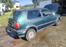 Parduodu dalimis wv sharan 99m 81kw