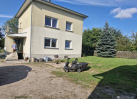 Pardųodu nama Kretingoje.