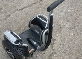 Parduodu naujus riedžius Segway X2 SE.