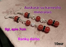 Rankų darbo auskarai ir apyrankės