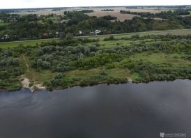 Rąstinis namas prie Nemuno Jurbarko r. 