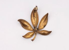 Sagė LAPELIS Bronza 5 x 4.5 cm.