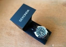 SEKONDA - cccp klasika naujam apvalkale