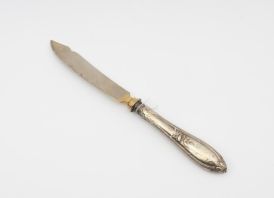 Sidabrinis peiliukas 800° Svoris: 29,14 gr.
