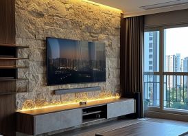 TV sienų apdaila dekoratyviniu akmeniu