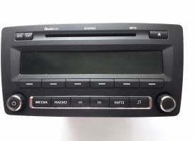 Škoda Octavia Swing Blaupunkt magnetola dalim