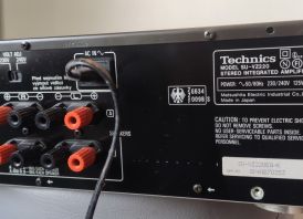 Stiprintuvas Technics su vz220