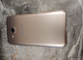 Telefonas Samsung galaxy J3