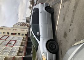 Toyota Avensis Verso 2004 metu 2,0 85 kw 