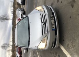 Toyota Avensis Verso 2004 metu 2,0 85 kw 