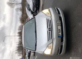 Toyota Avensis Verso 2004 metu 2,0 85 kw 
