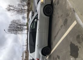 Toyota Avensis Verso 2004 metu 2,0 85 kw 