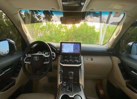 Toyota Land Cruiser GXR 2022 Gulf Model