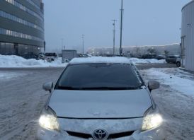 Toyota Prius 3