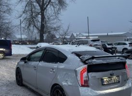Toyota Prius 3
