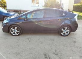 Toyota Prius Nuoma Pavežėjams, Kurejeriams...
